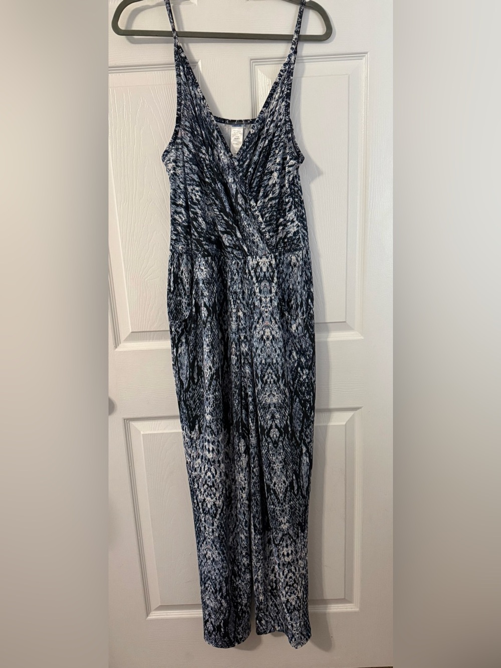 Swimsuits For All Navy and White Printed jumpsuit. All one piece. 10/12 Like new